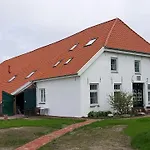 Akkens,