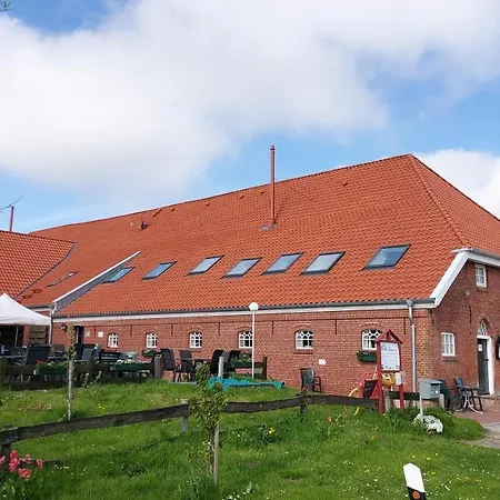 Akkens,