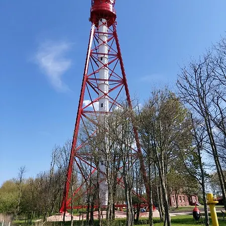 Akkens, *