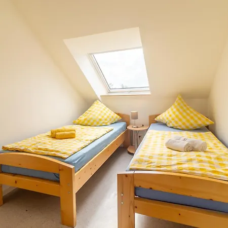 Akkens, Venkovský dům